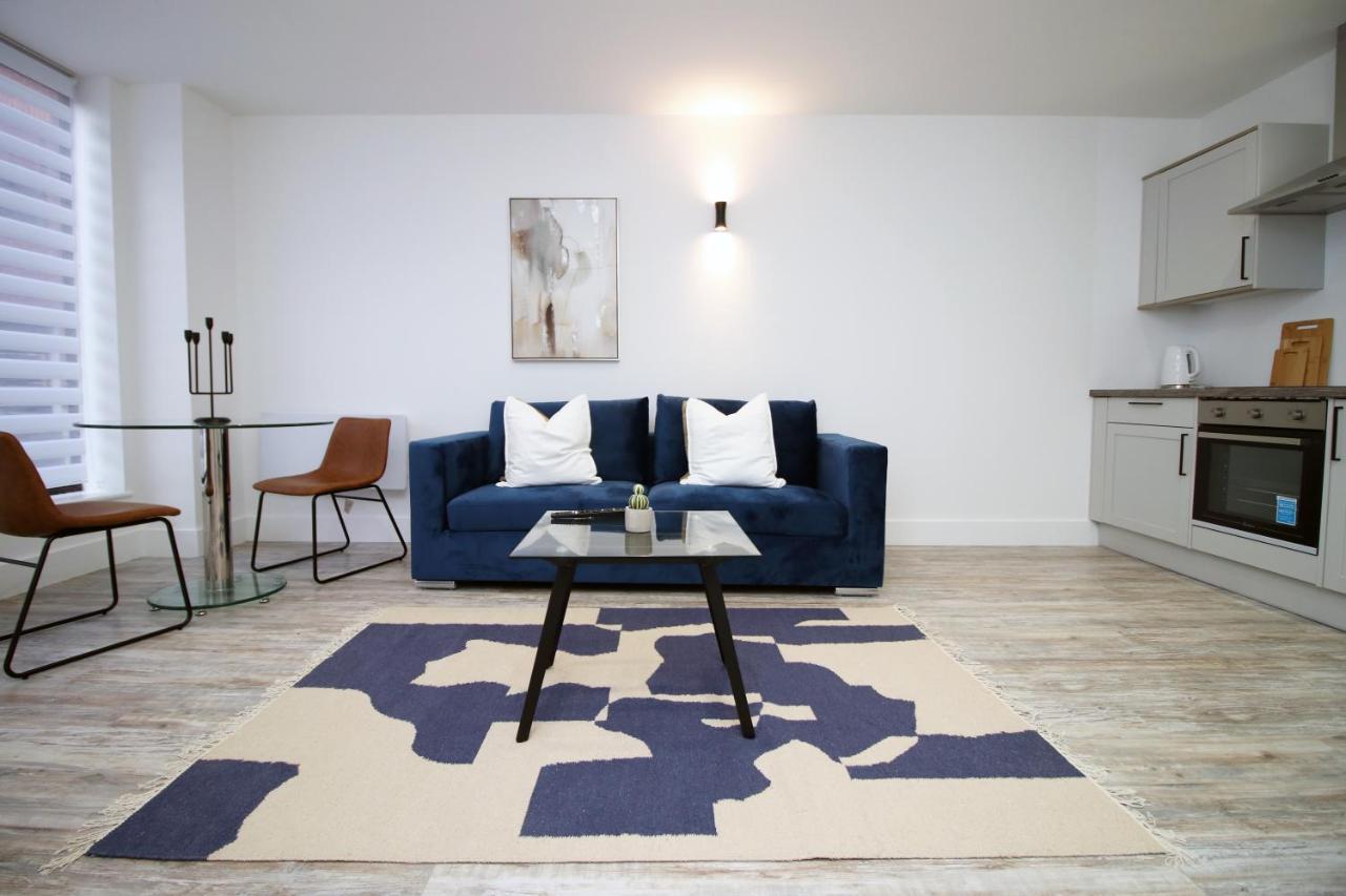 Kingsbridge Point - Cosy One Bed Apartments Near Town Centre, Swindon Kültér fotó